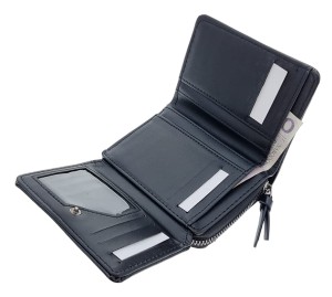 d030 black 3.jpg
