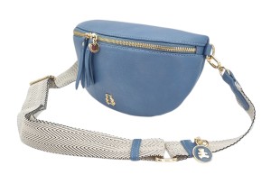 yusra blue 2.jpg